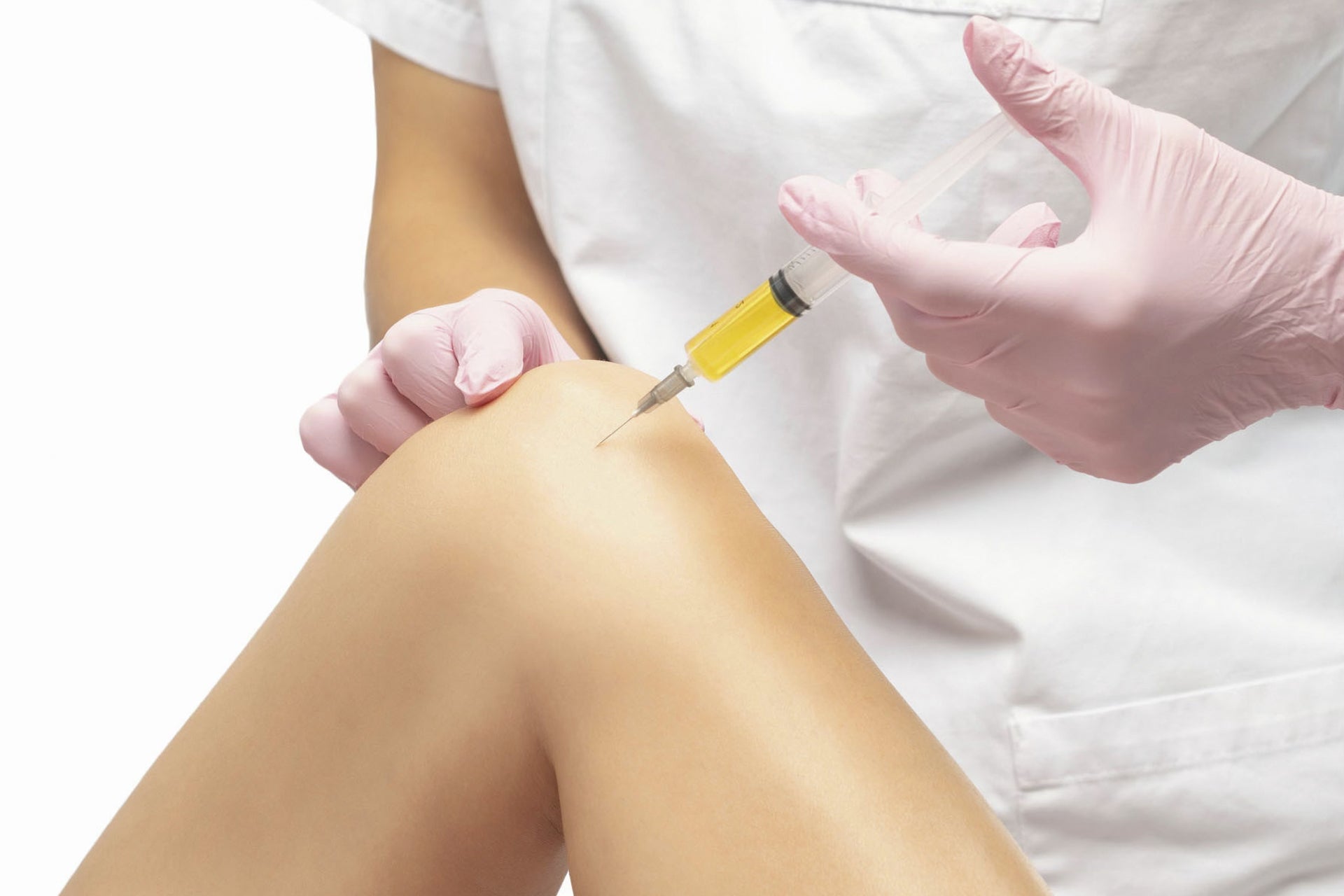 PRP joint injection therapy being performed on the knee using platelet-rich plasma to support healing, reduce inflammation, and improve joint function.